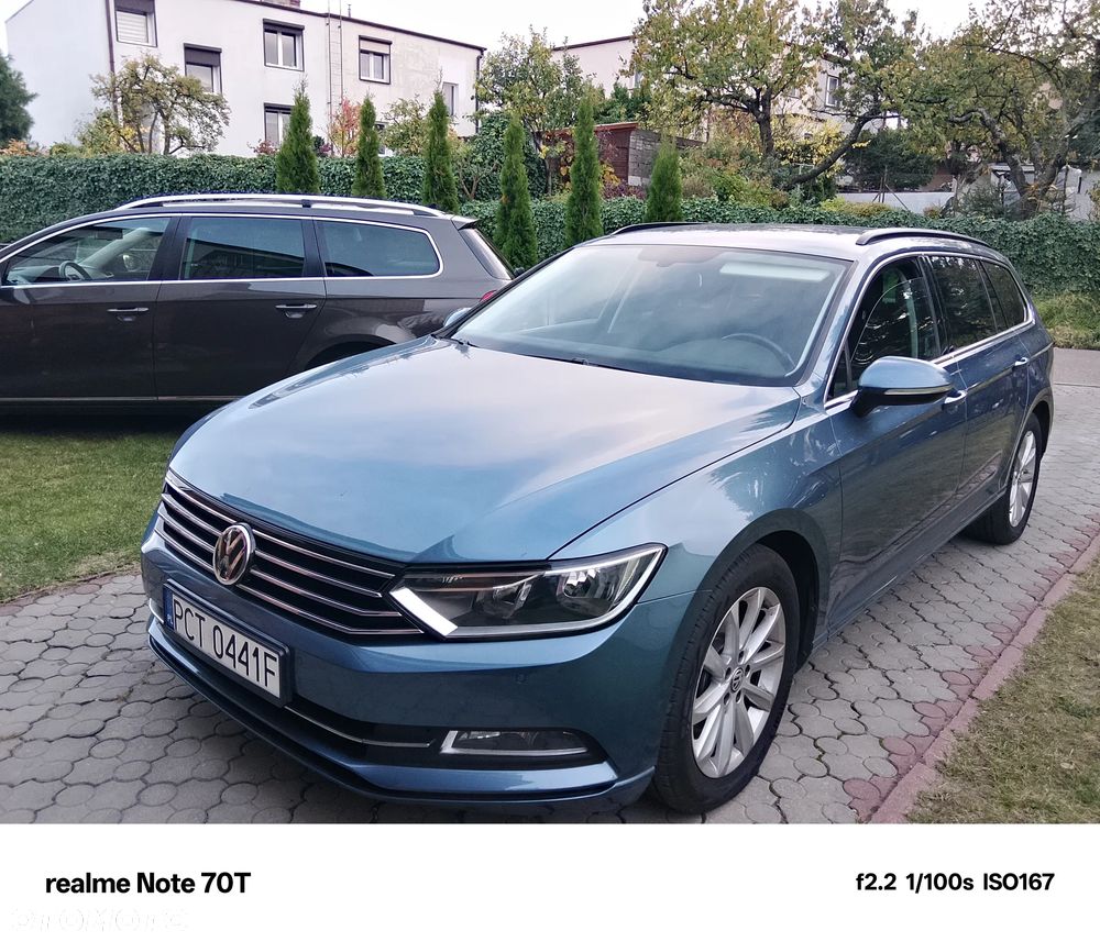 Volkswagen Passat - 11
