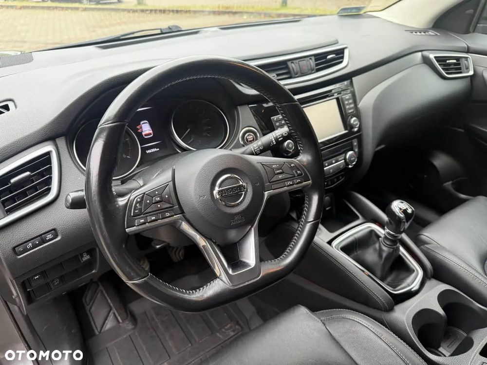 Nissan Qashqai 1.6 DCi 4x4 Tekna EU6 - 10