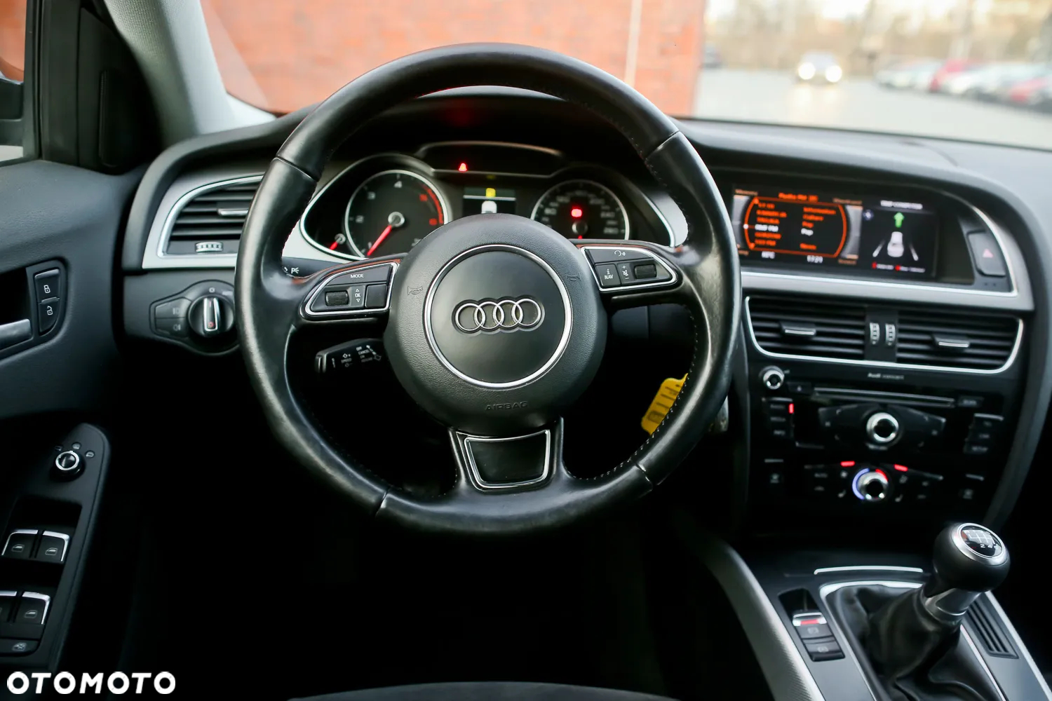 Audi A4 Allroad 2.0 TDI Quattro - 24