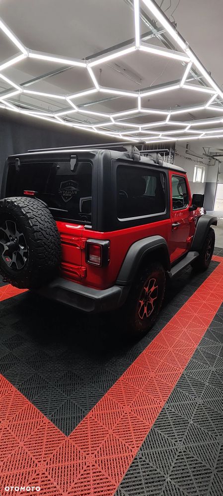 Jeep Wrangler - 3