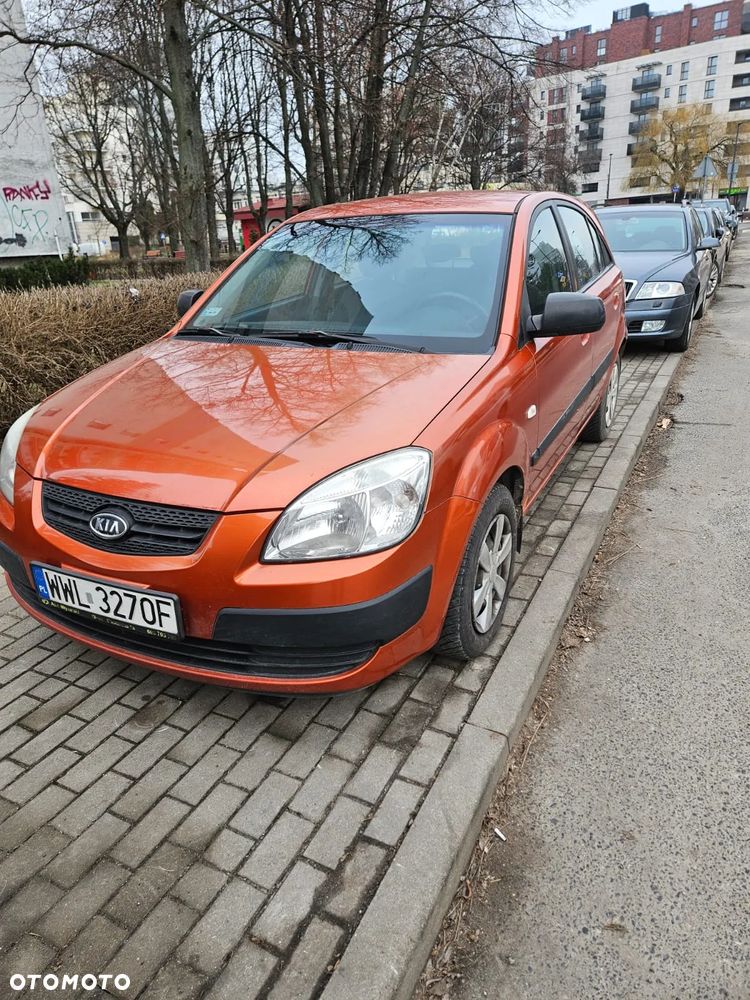 Kia Rio 1.5 CRDi Optimum - 1