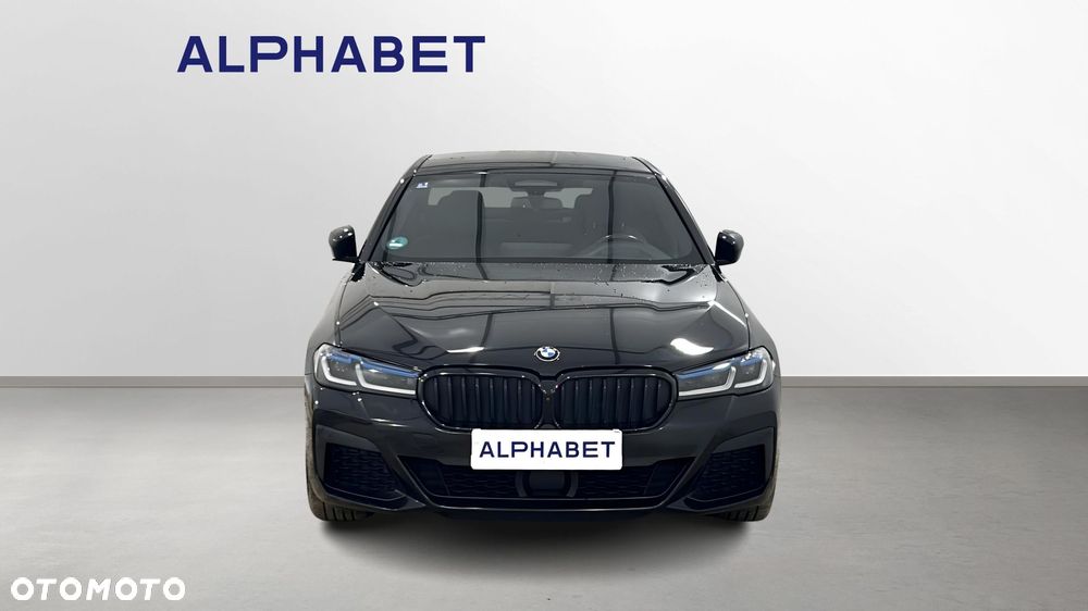 BMW Seria 5 545e xDrive - 8