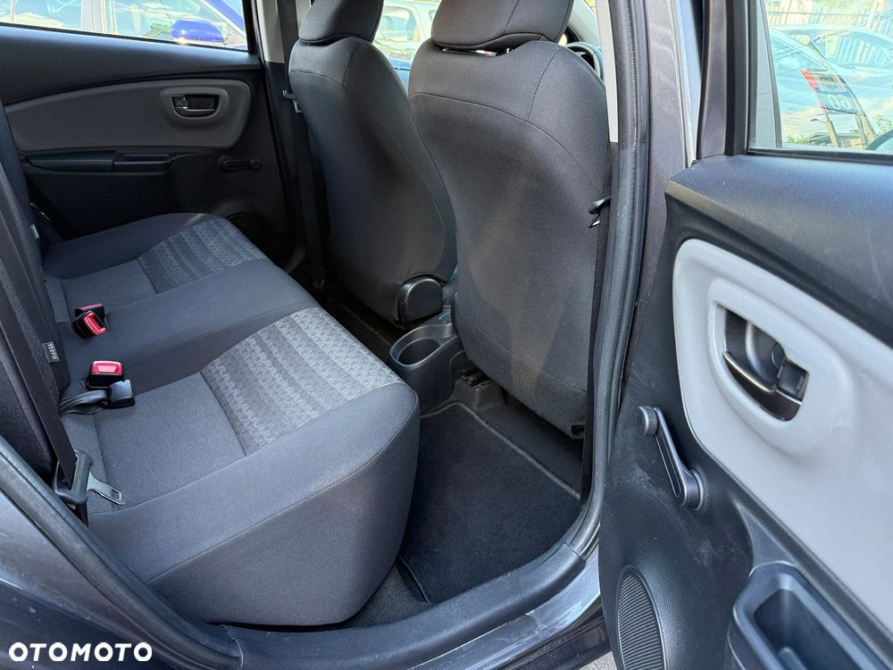 Toyota Yaris 1.0 Active EU6 - 16