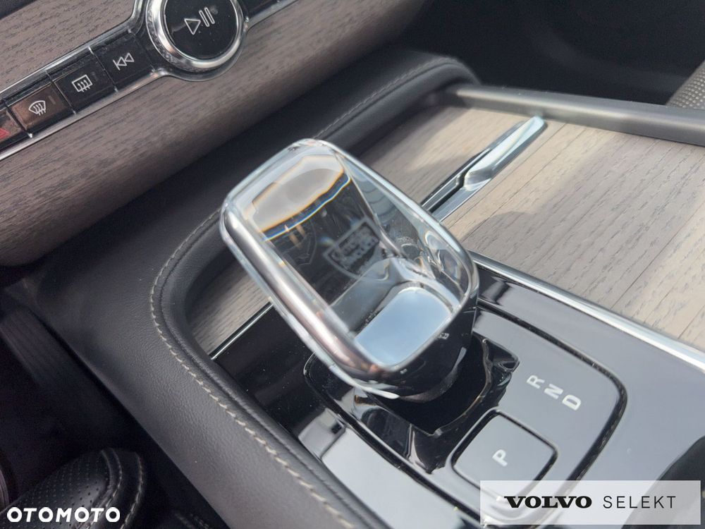 Volvo XC 90 - 20