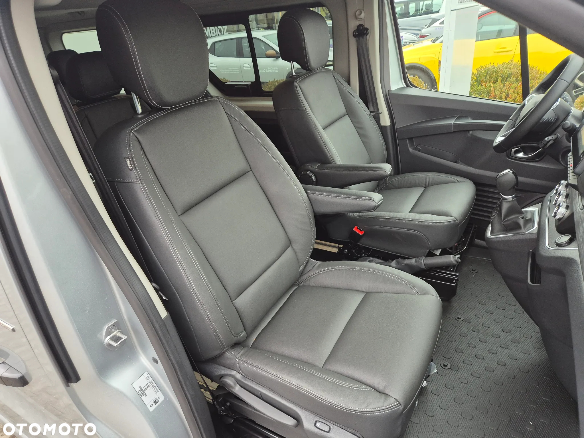 Renault Trafic SpaceClass 2.0 dCi EDC - 10