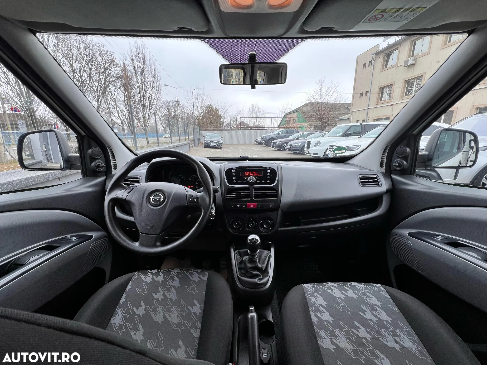 Opel Combo - 11