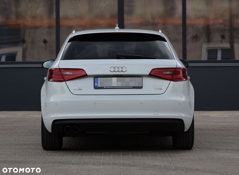 Audi A3 Sportback 1.4 TFSI Ambiente - 12