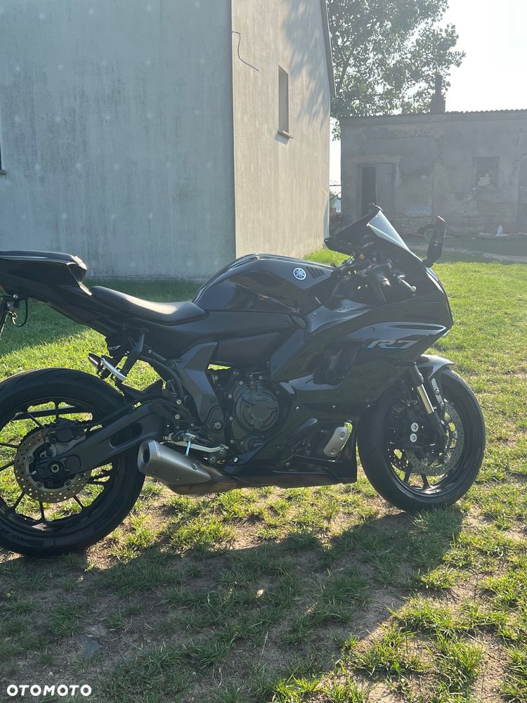 Yamaha R7 - 3