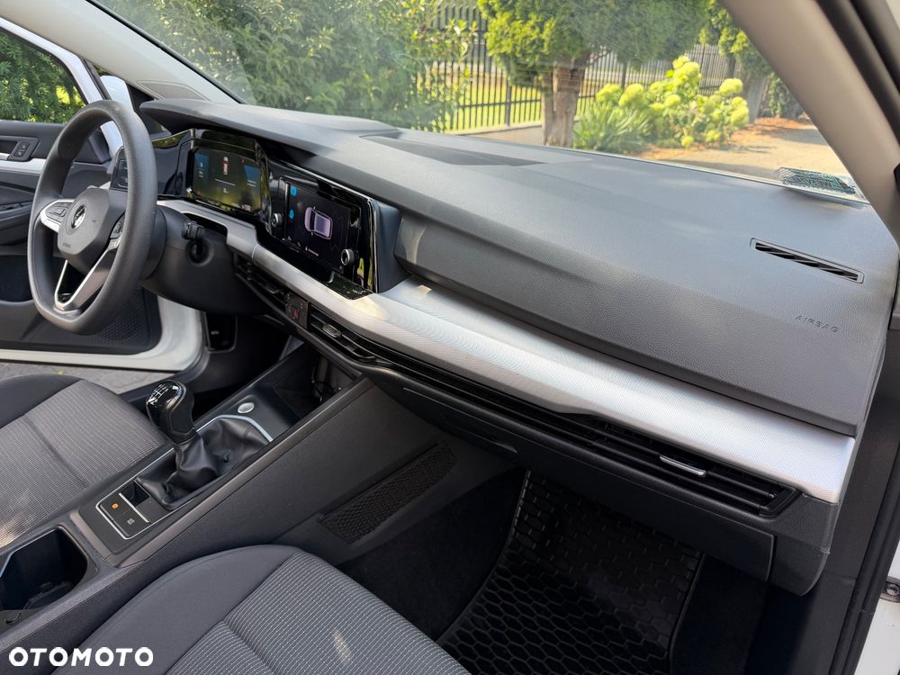 Volkswagen Golf 1.0 TSI - 21