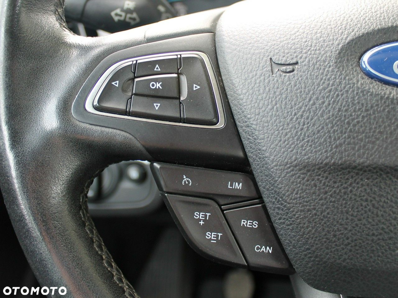 Ford C-MAX - 18