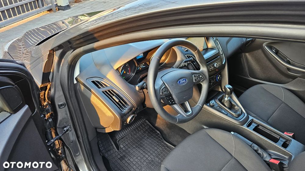 Ford Focus 1.0 EcoBoost Edition - 13