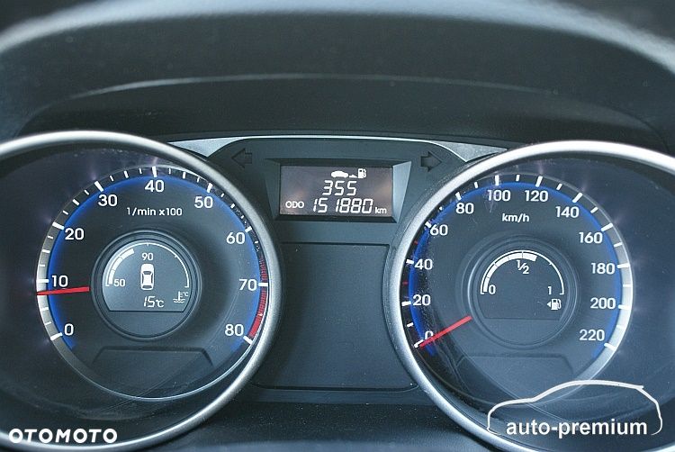 Hyundai ix35 1.6 2WD Fifa World Cup Edition - 13