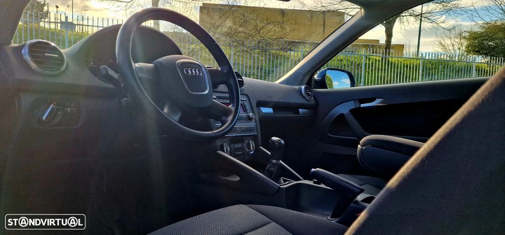 Audi A3 1.6 TDI Attraction - 20