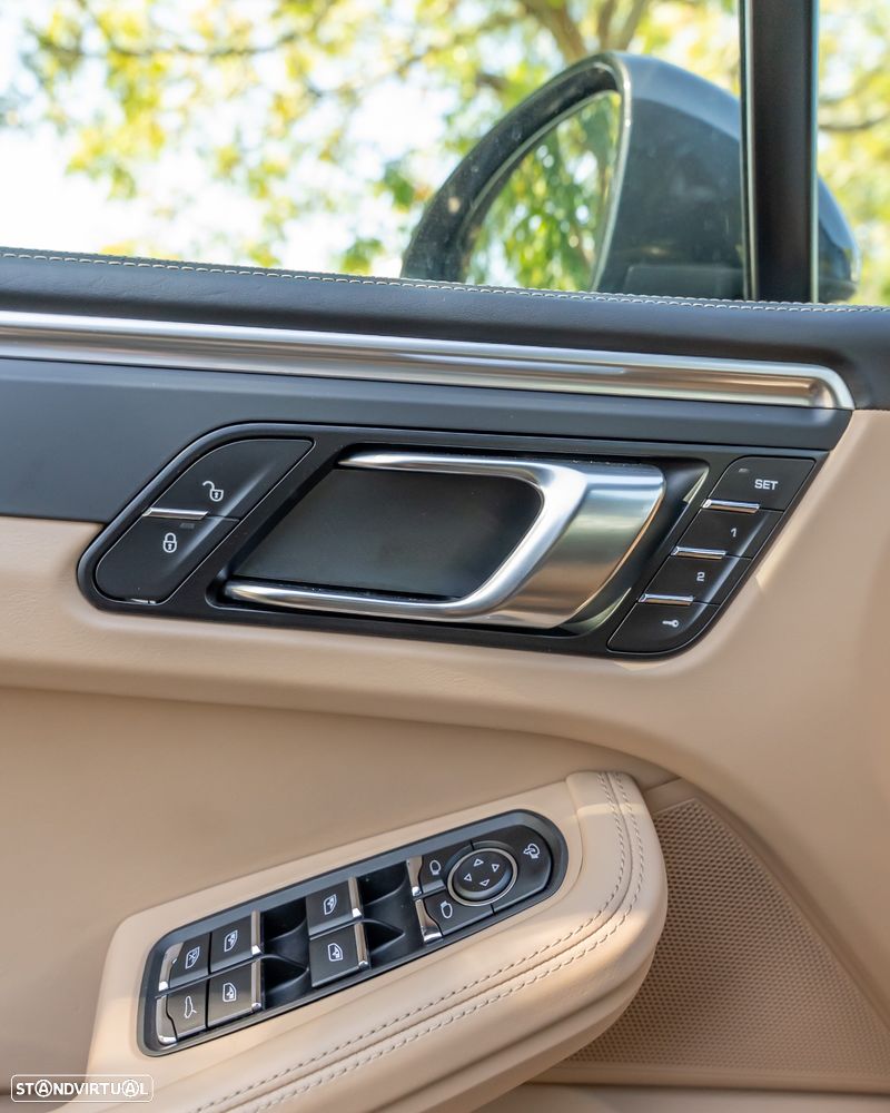 Porsche Macan - 37