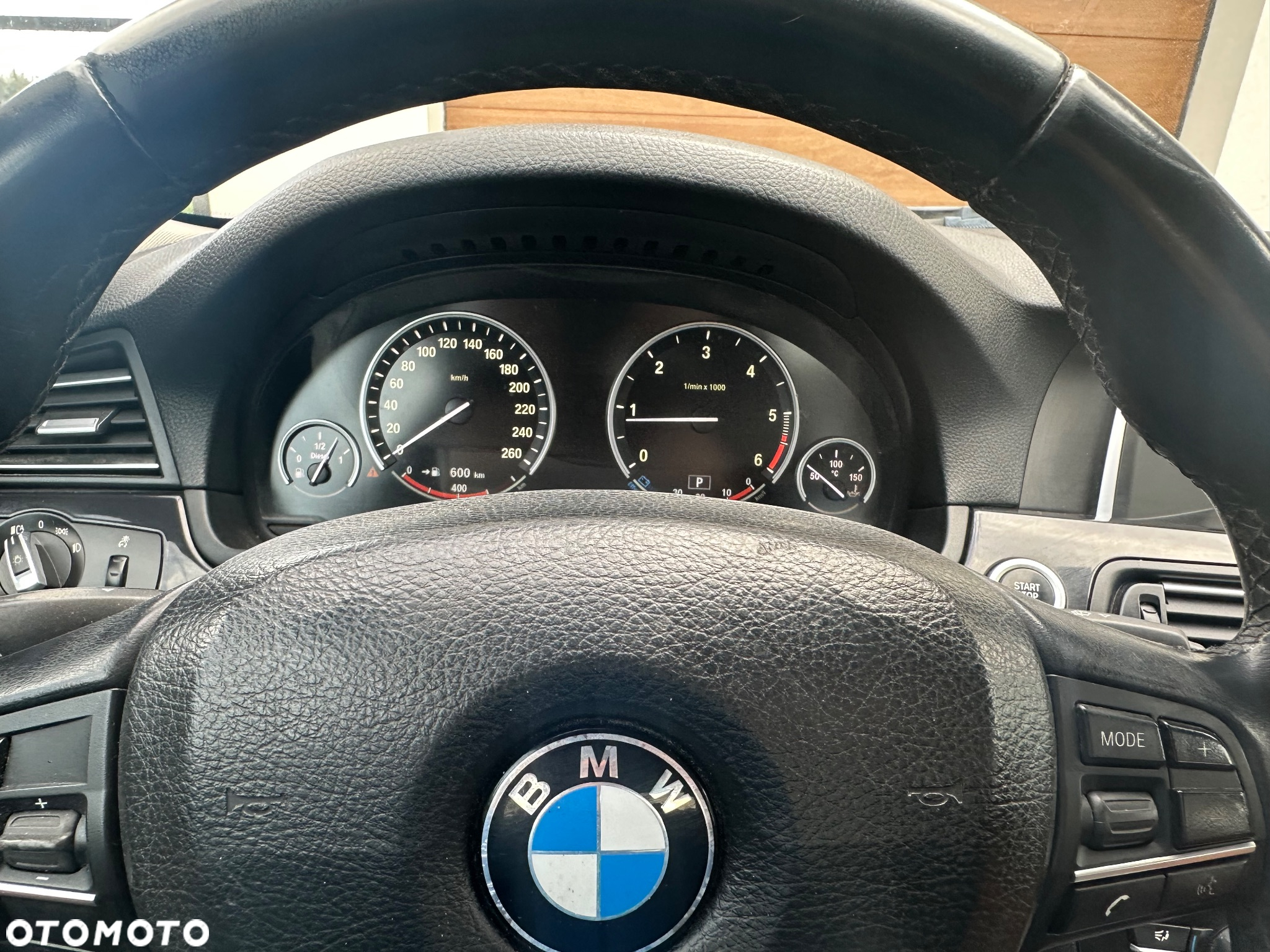 BMW Seria 5 520d - 14