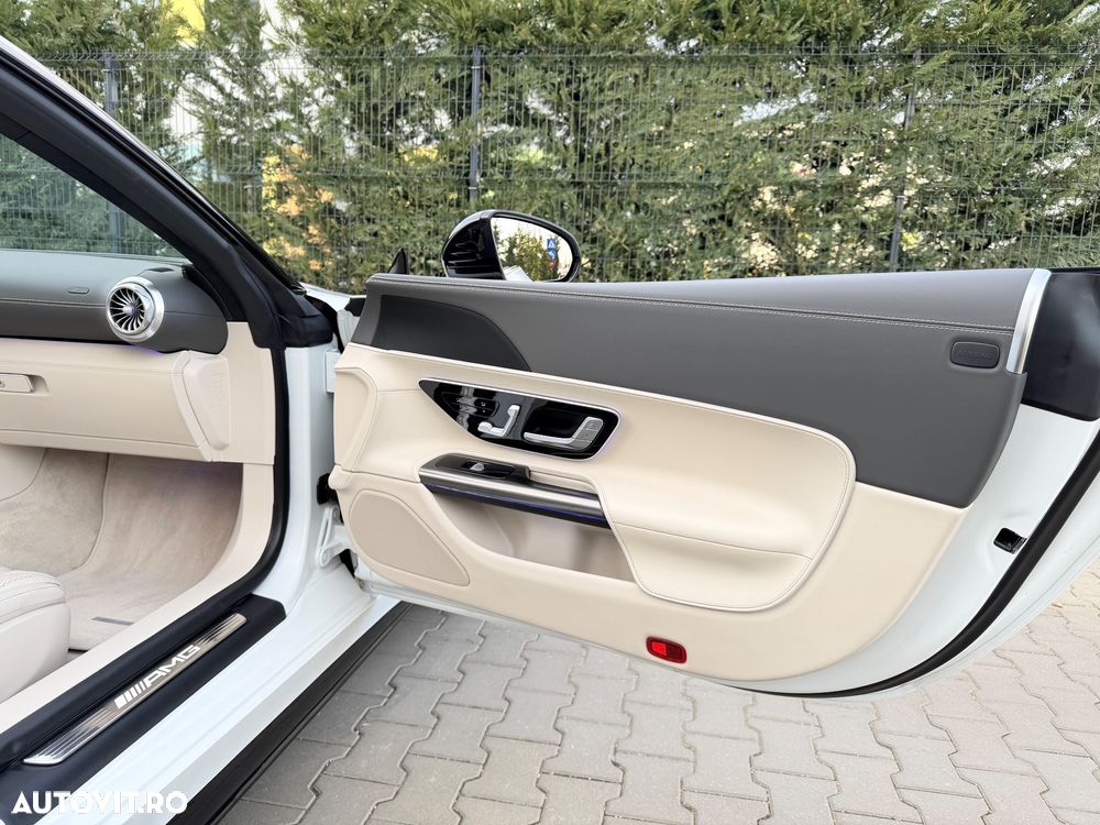 Mercedes-Benz SL 43 AMG Speedshift MCT 9G - 17