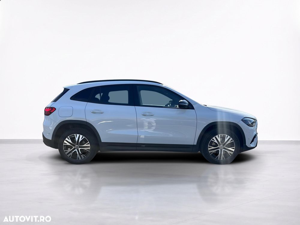 Mercedes-Benz GLA 250 e - 7