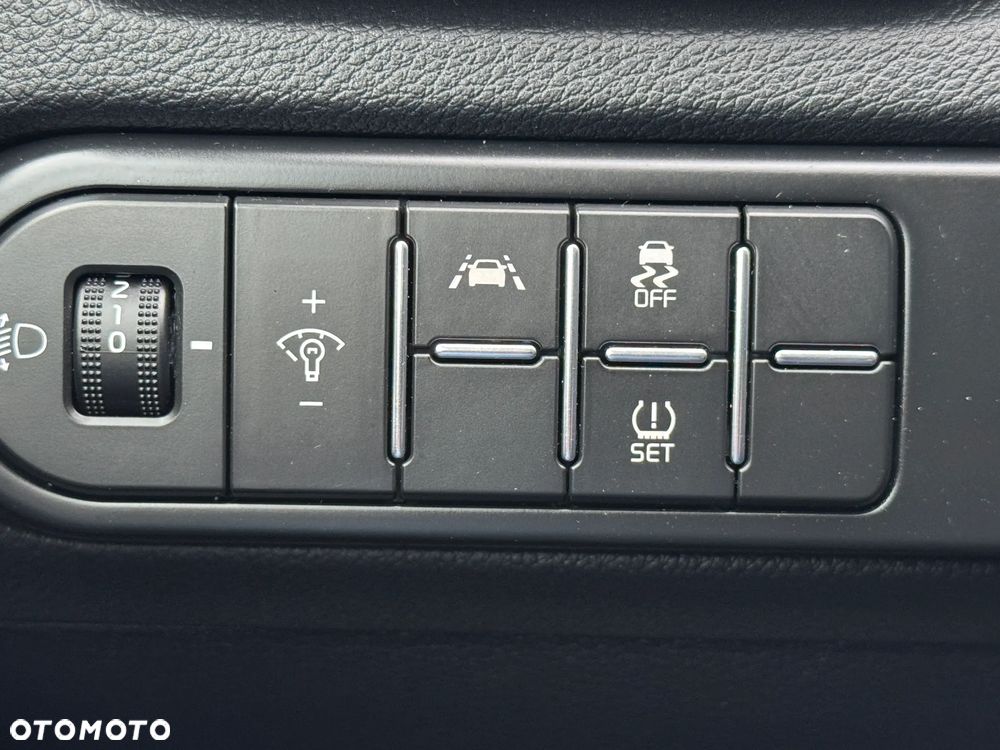 Kia Ceed 1.6 CRDi Eco-Dynamics+ (48V Mild-Hybrid) DCT7 Vision - 21