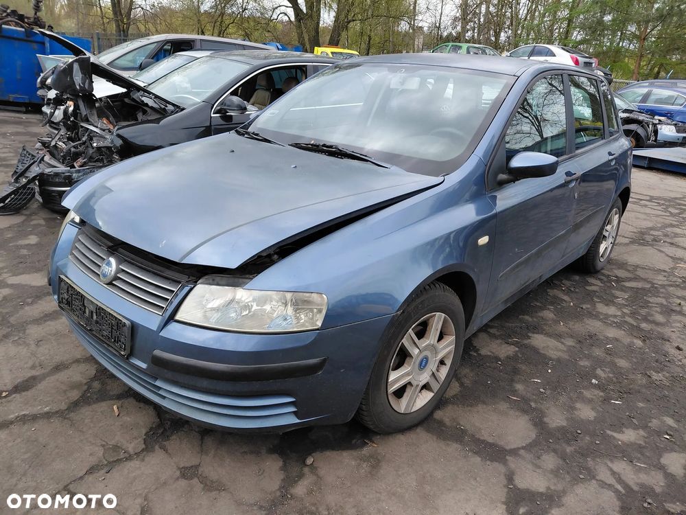 Części - Fiat Stilo Rok 2002 Pojemność 1596 Moc 76 kw Benzyna - 4