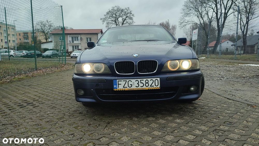 BMW Seria 5 520i - 2