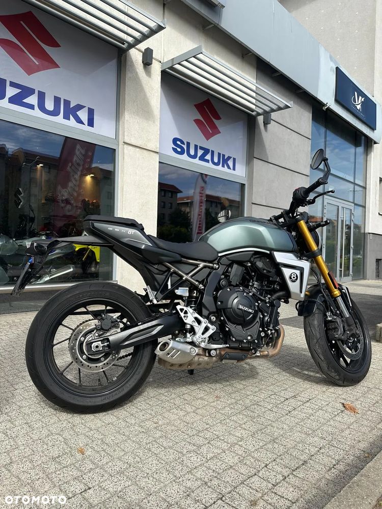 Suzuki GSX - 4