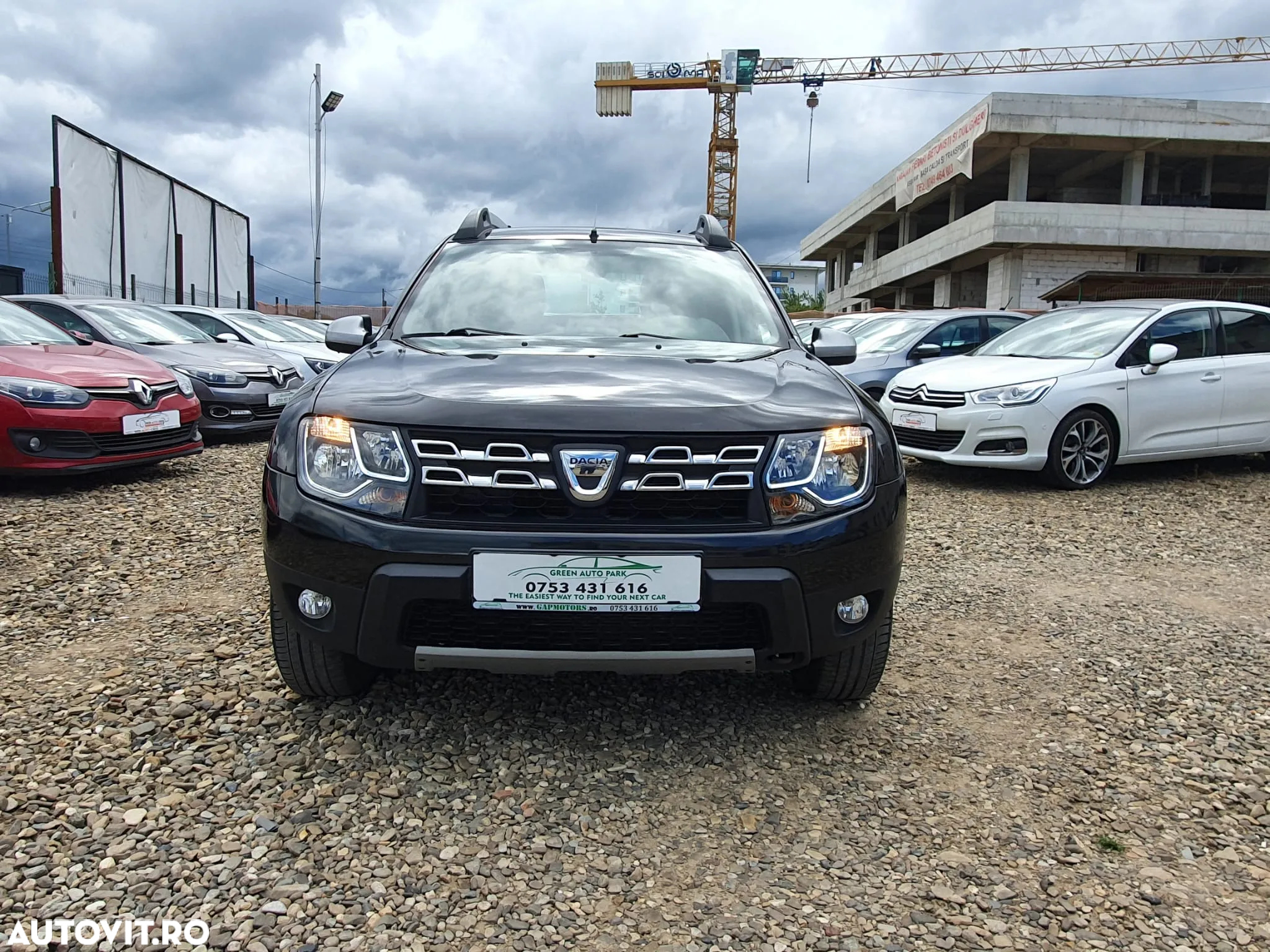 Dacia Duster 1.6 4x2 Laureate - 12