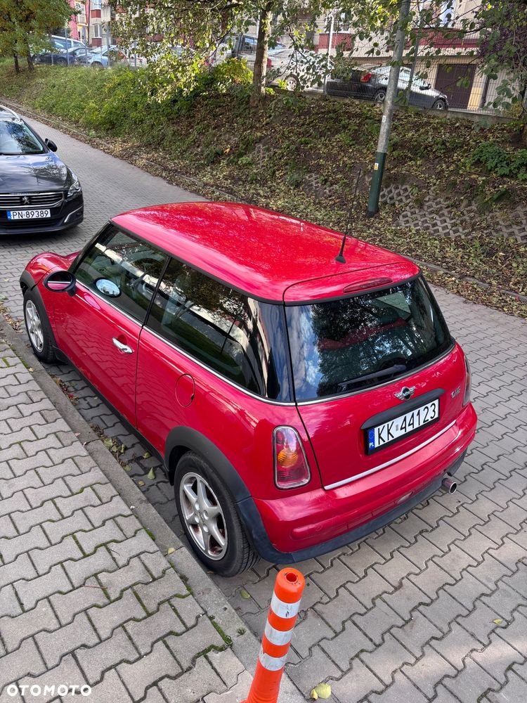 MINI ONE Standard - 4