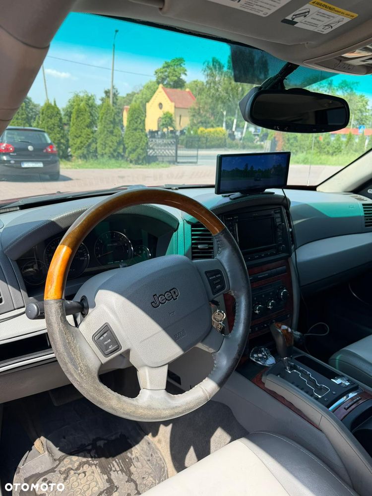 Jeep Grand Cherokee 5.7 4x4 Overland - 11