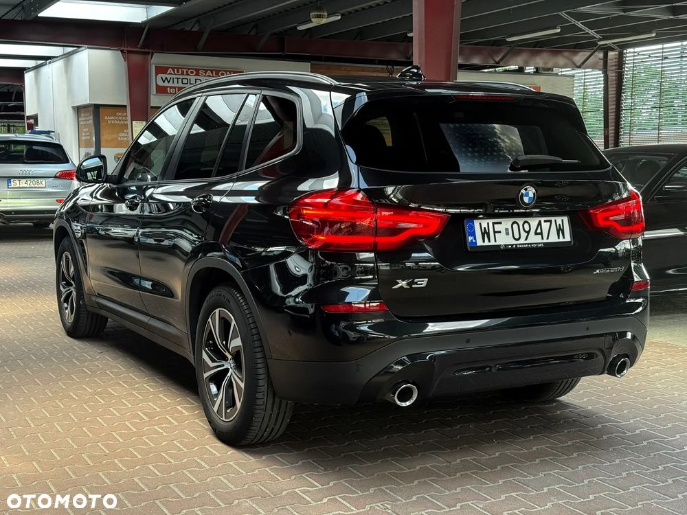 BMW X3 xDrive20d Advantage - 5