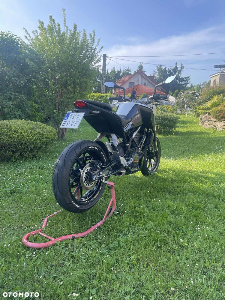 KTM Duke 125 - 4