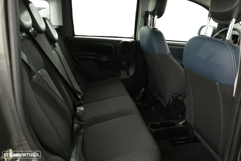 Fiat Panda 1.0 Hybrid City Cross - 17