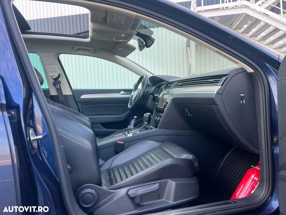 Volkswagen Passat Variant 1.6 TDI (BlueMotion Technology) DSG Comfortline - 21