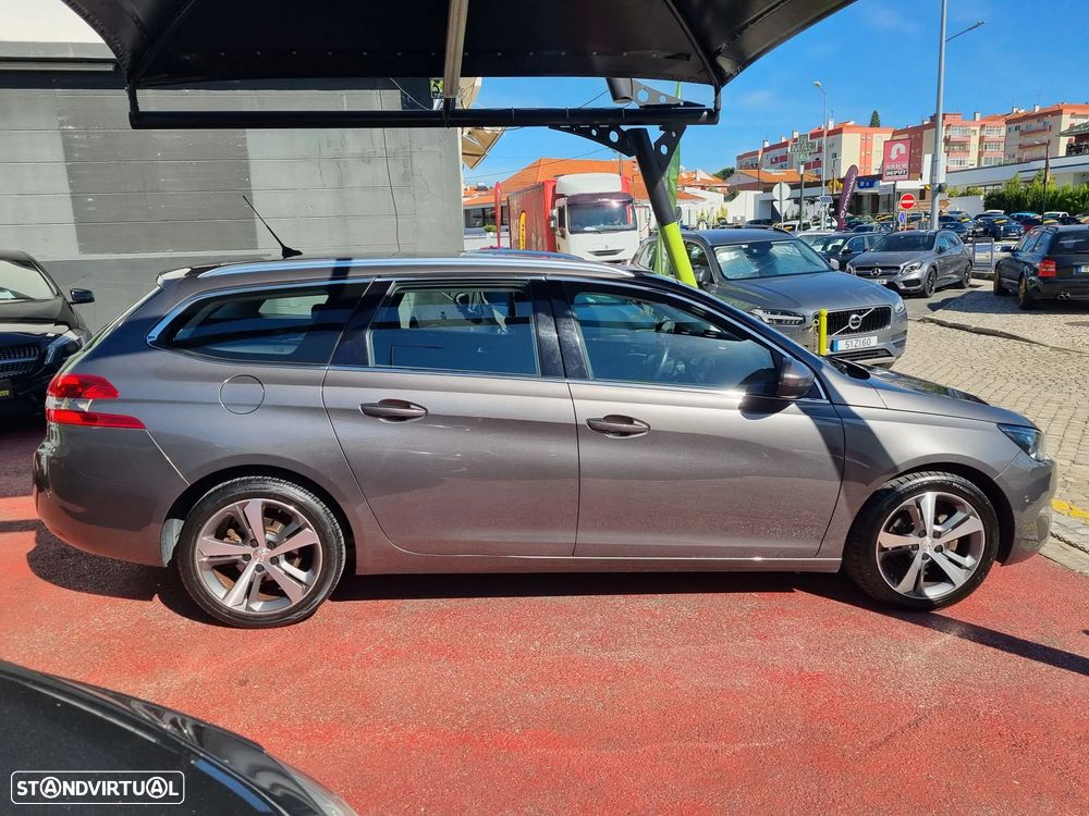 Peugeot 308 SW 1.2 PureTech Allure J17 - 9