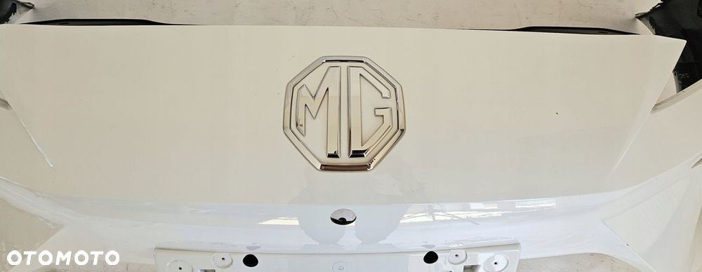 ZDERZAK DOKŁADKA PRZÓD PRZEDNI ZNACZEK MG4 2022- P11183326 - 11