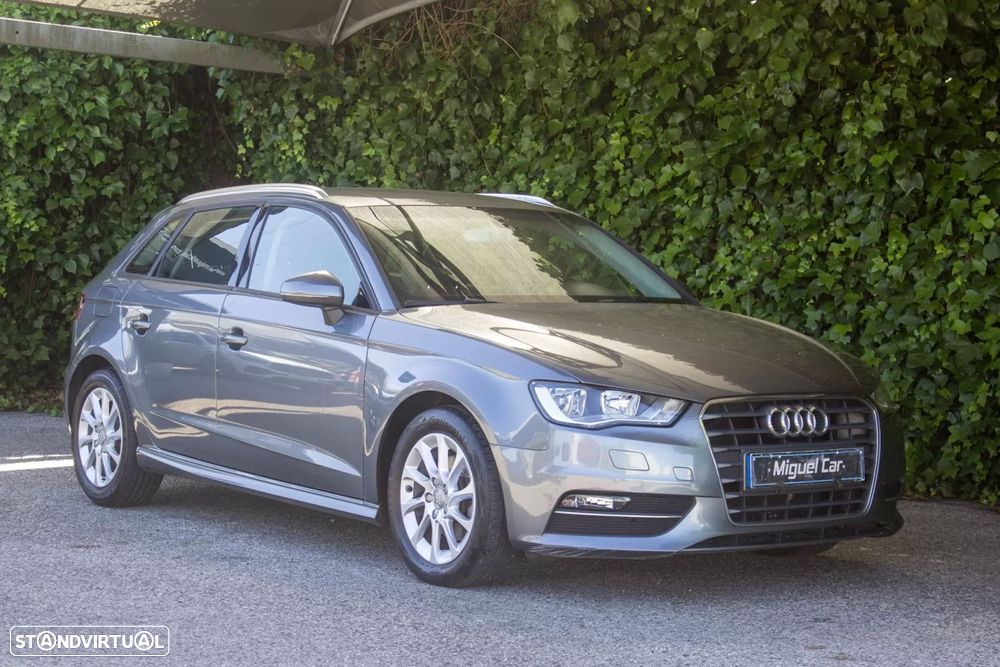 Audi A3 Sportback 1.6 TDI Advance Ultra - 2