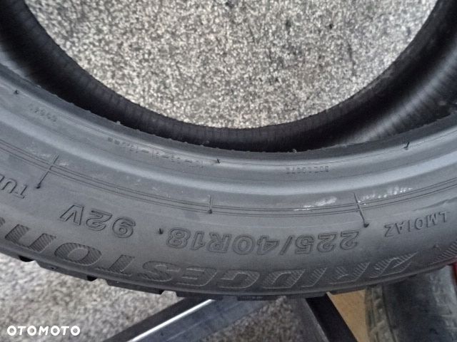 225/40/R18 92V RSC Bridgestone Blizzak LM001 homologacja BMW - 9