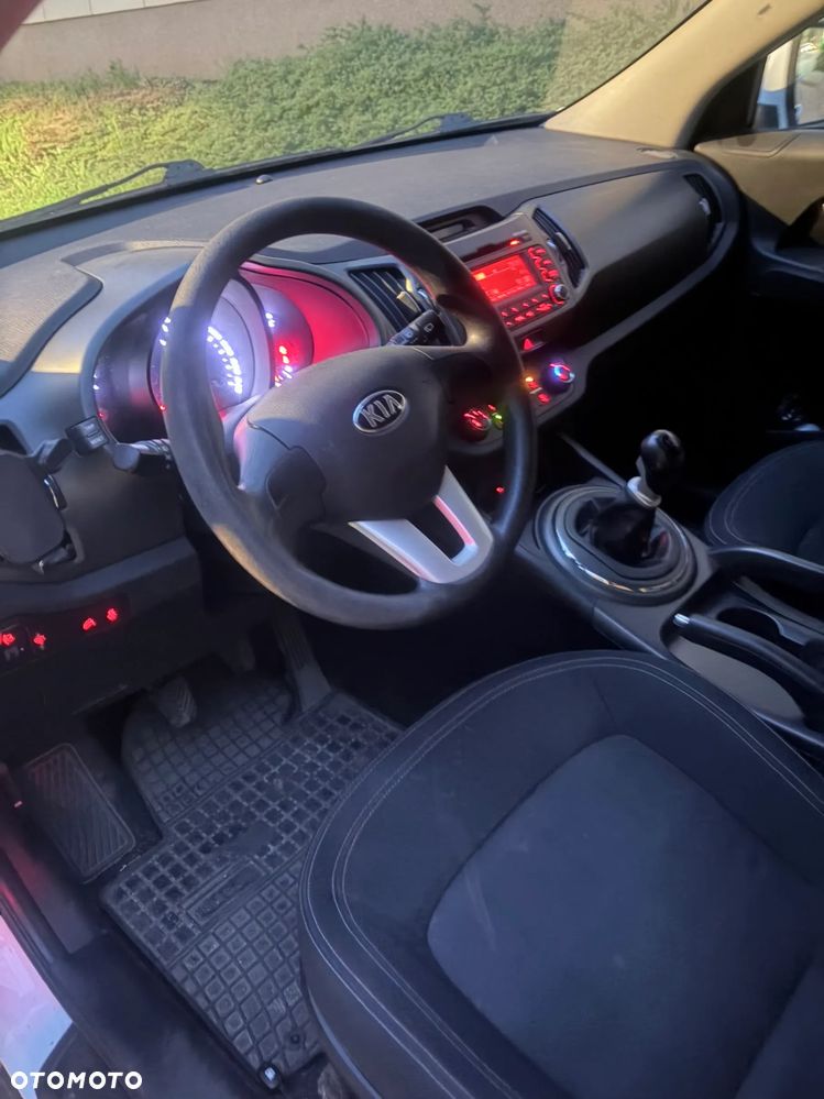 Kia Sportage 1.6 GDI L 2WD - 6