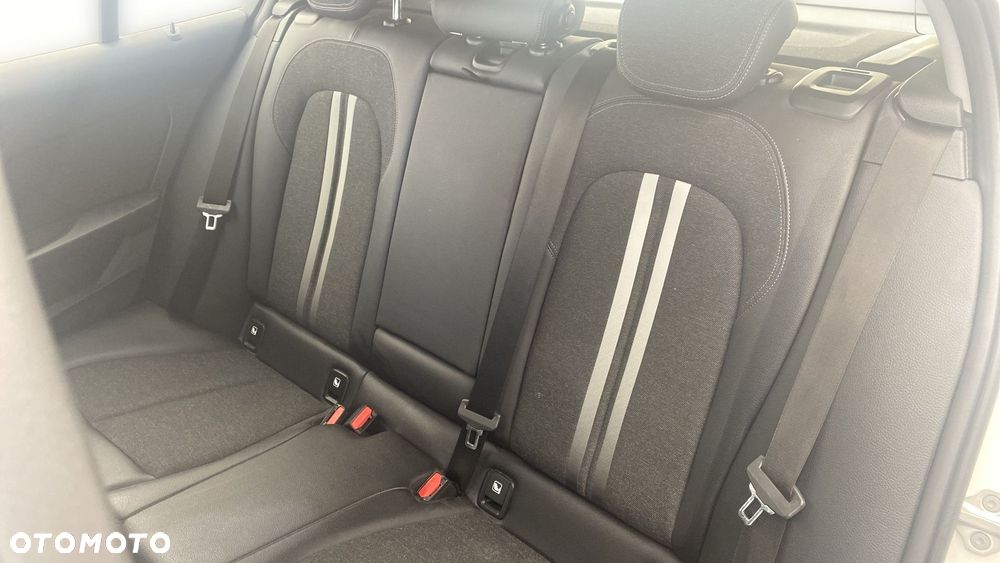 BMW Seria 1 118d Advantage - 12
