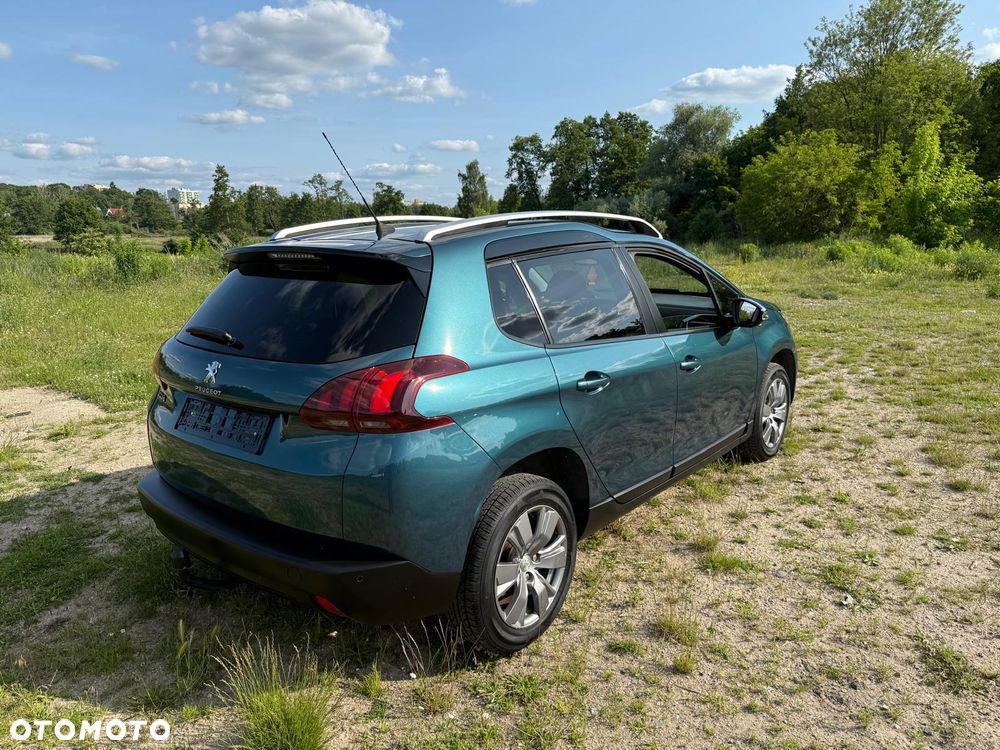 Peugeot 2008 PureTech 82 Style - 18