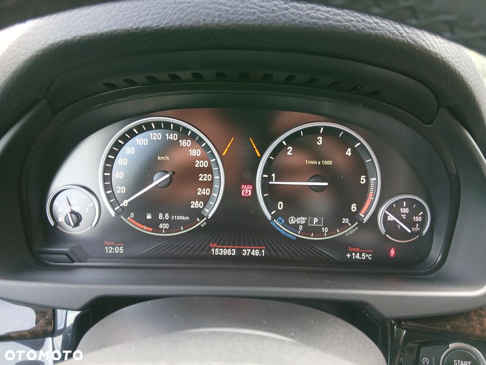 BMW X5 xDrive25d - 12