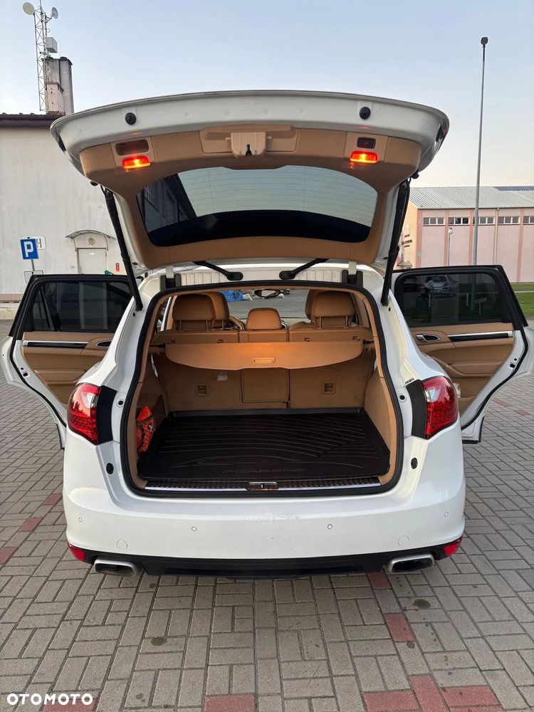 Porsche Cayenne Diesel - 11