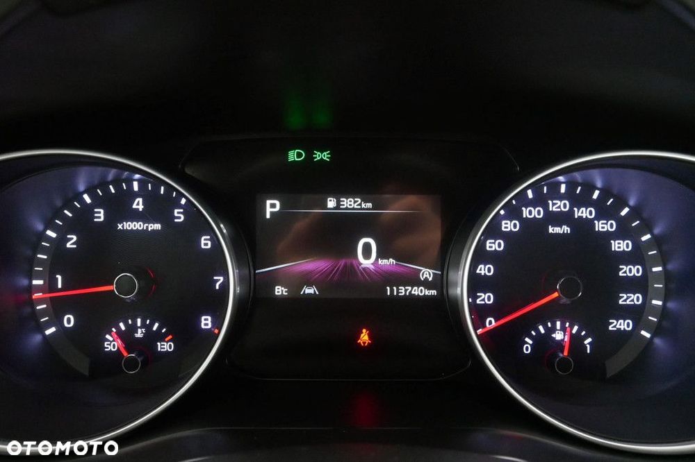 Kia Ceed - 9