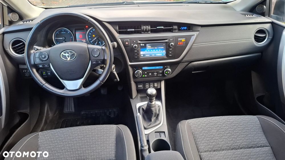 Toyota Auris 2.0 D-4D Edition - 15