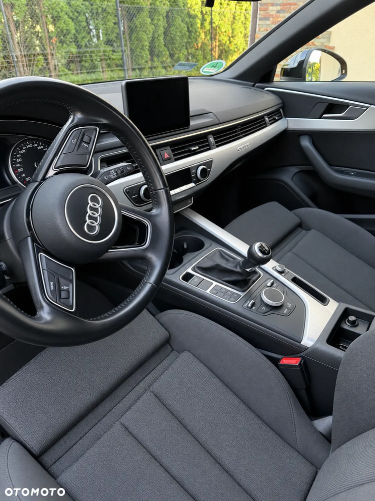 Audi A4 Avant - 9