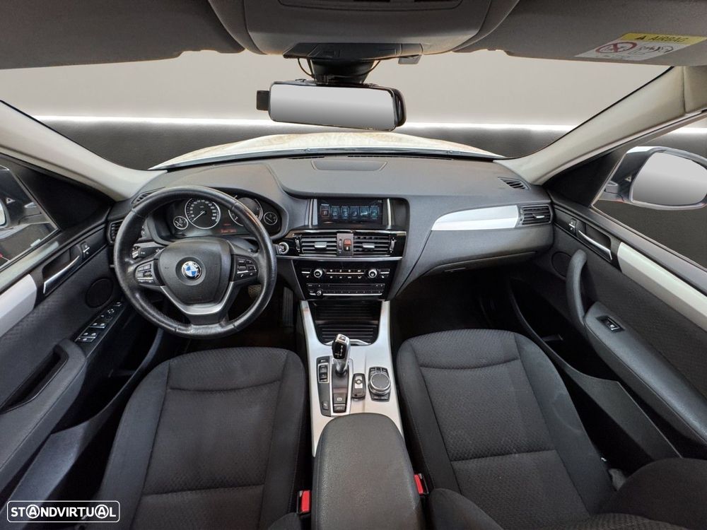BMW X3 18 d sDrive Advantage Auto - 23