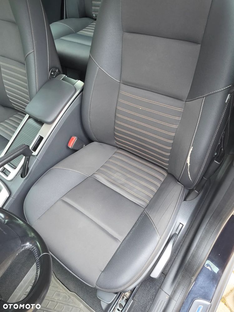 Volvo V50 2.0D Momentum - 23