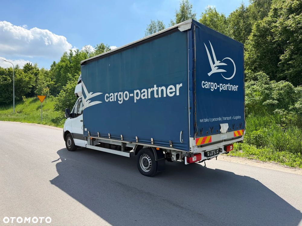 Mercedes-Benz Sprinter 319 CDI - 4