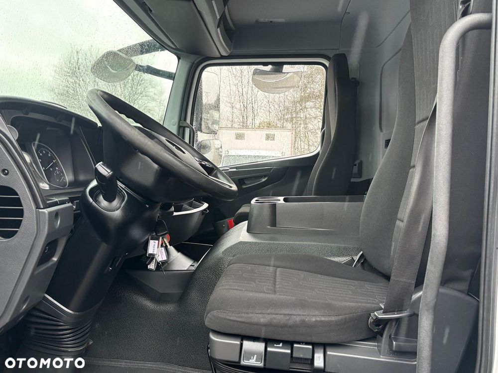 Mercedes-Benz MERCEDES ATEGO1527, 1524,,1523,,,1530,,1224,, 1530 KONTENER FIRANKA CHLODNIA PODWOZIE DO ZABUDOWY KILKA SZTUK - 10