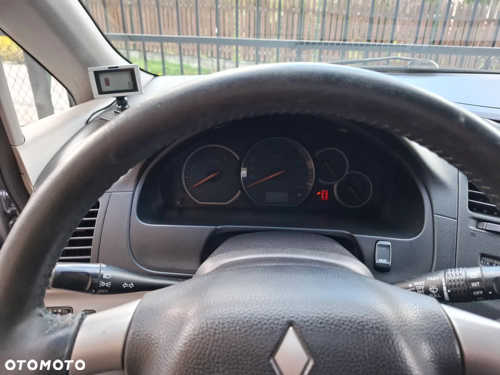 Mitsubishi Grandis 2.0 DI-D Invite - 19