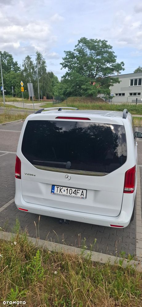 Mercedes-Benz Klasa V 250 (BlueTEC) d 7G-Tronic (d³ugi) - 4